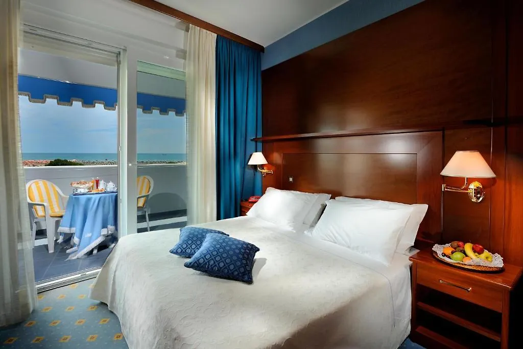 Hotel Corallo Μπιμπιόνε