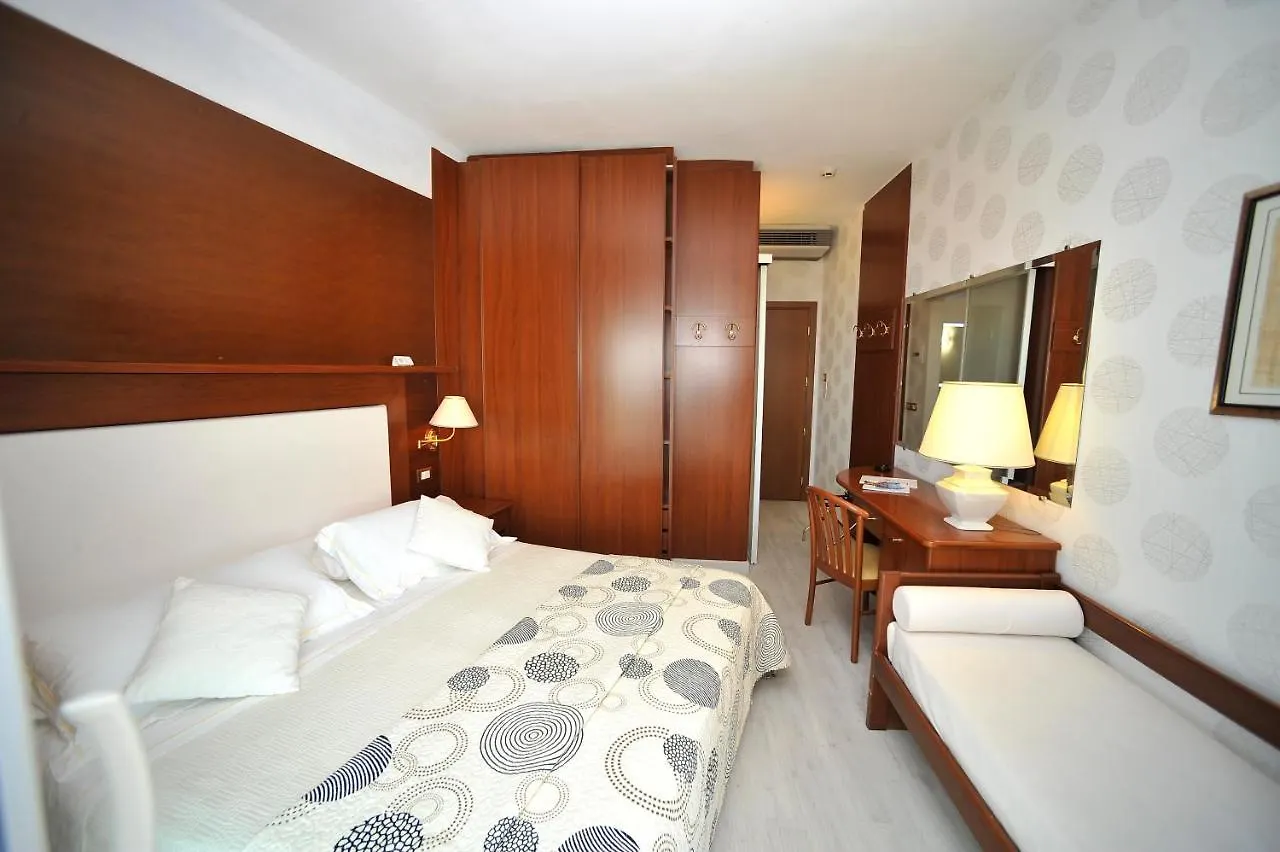 Hotel Corallo Μπιμπιόνε Ιταλία