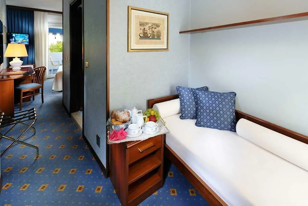 ****  Hotel Corallo Μπιμπιόνε Ιταλία